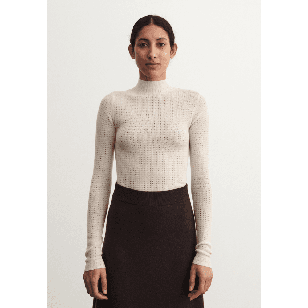FUB Woman — FUB Woman / High Neck Pointelle Bluse / Ecru — alternativt billede