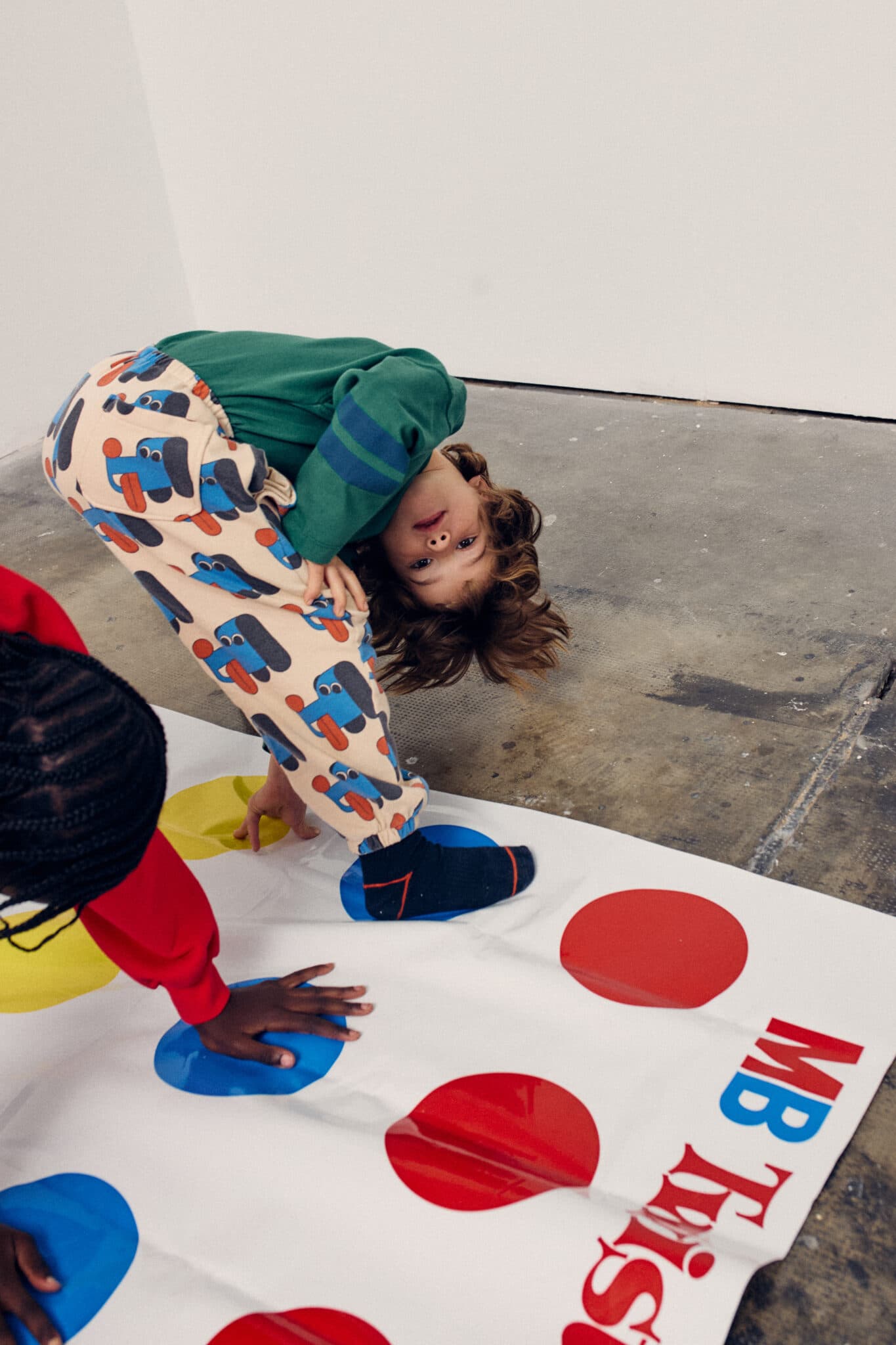 Bobo Choses — Bobo Choses / Doggy Mate all over sweatpants — alternativt billede
