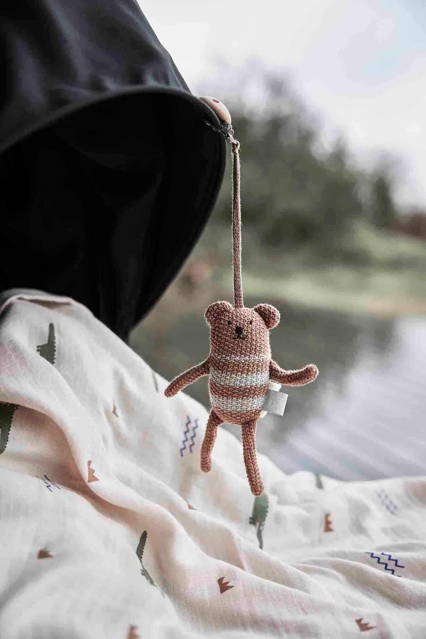 OYOY MINI / Barnevognsophæng / Bella bjørn — billede 2