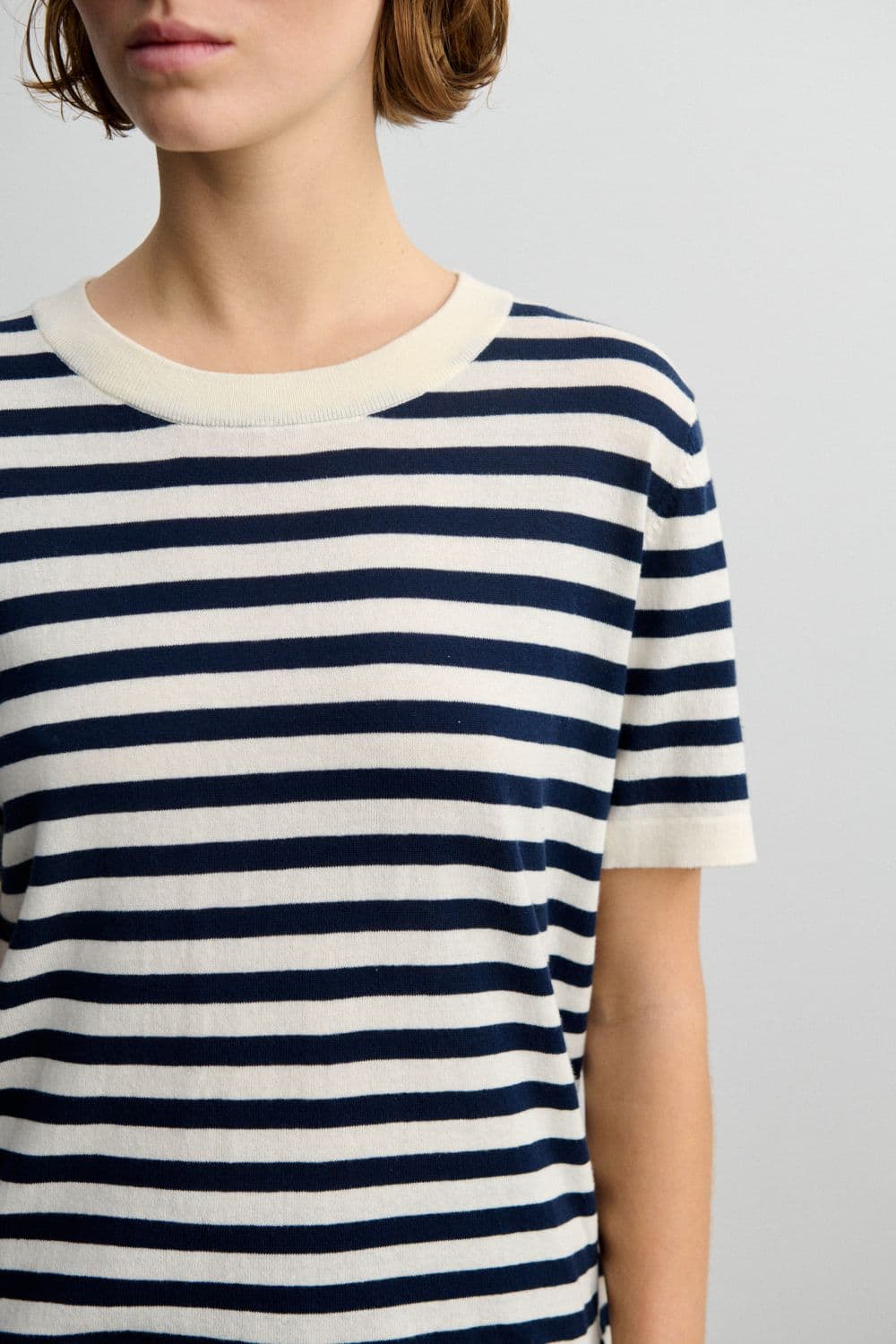 FUB Woman / Bomulds T-shirt / Ecru Dark Navy — billede 4